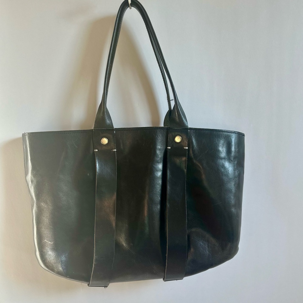 Clare V Tropezienne navy leather tote bag